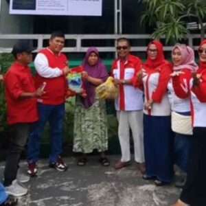DPD LIRA Pekanbaru Resmikan Rumah LIRA, Salurkan Sembako untuk Warga Kurang Mampu