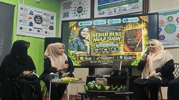Bedah Buku Ngaji Sugih di Banjarmasin, Soraya Ajak Masyarakat Menemukan Kekayaan dari Dalam Diri