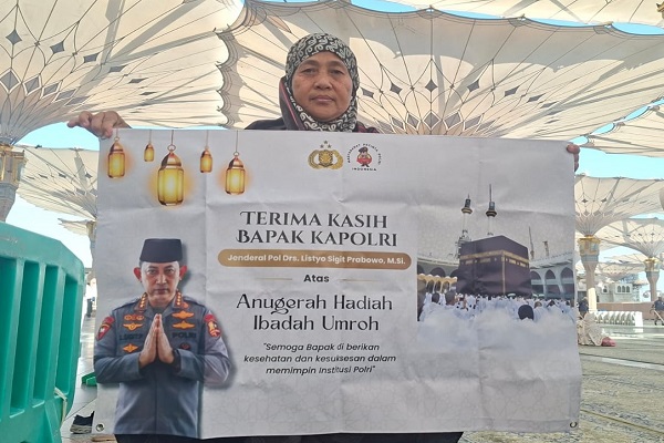 Bi Heni, ART Asal Bogor, Akhirnya Melihat Ka’bah Lewat Program Umroh Presisi