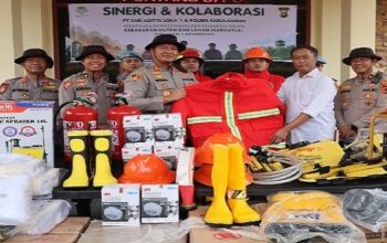 PT SAL Serahkan Peralatan Karhutla ke Polres Sarolangun