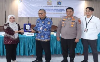 Polsek Kalideres Dukung Edukasi Literasi Keuangan dan Kepedulian Lingkungan