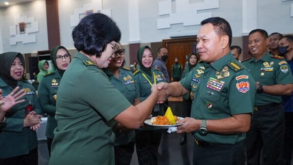 Prajurit Kowad Jangan Lupakan Kodrat dan Harkat Martabat Wanita
