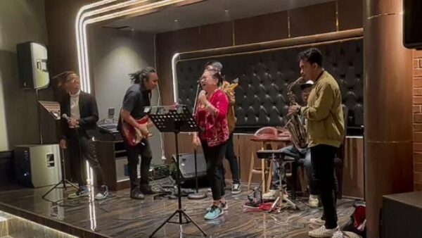 Nuansa Klasik Moderen SAM RESTO-BAR, Pilihan Tepat untuk anda