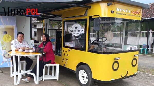 Ayo coba, Kini hadir es krim rujak dan coffe di Simpang 3 Tejoagung Metro Timur