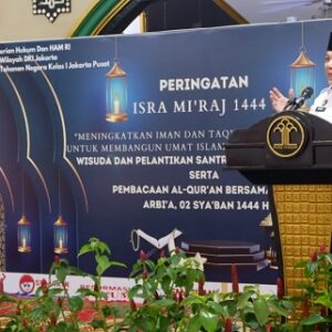 Peringati Isra Mi’raj 1444 H, Rutan Kelas I Jakarta Pusat Lantik 51 Santri Angkatan 53, 54
