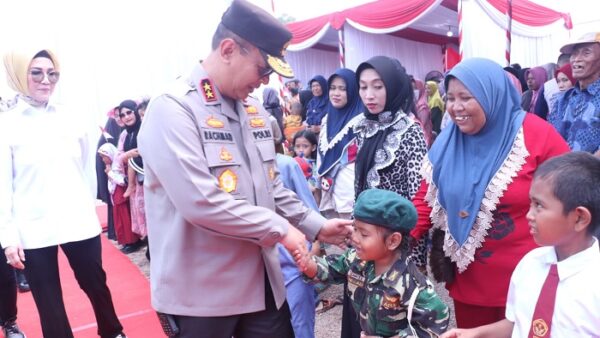 Kapolda Sumsel dampingi Kasad TNI resmikan Agrowisata Tekno-44