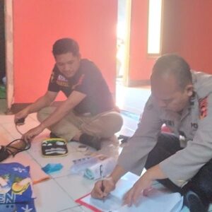 Implementasi Curhat AA DEDE, Polisi Home Visit Warga Sakit di Simpenan Sukabumi