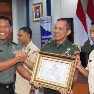 Kaskogartap I/ Jakarta Brigjen TNI Arkamelvi Karmani hadiri penyerahan BMN Award TNI TA. 2023