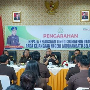 Kunker ke Kejari Labusel, Kajati Sumut : Saya Ingin Melihat Langsung Kondisi ‘Anak-anak’ Saya di Daerah