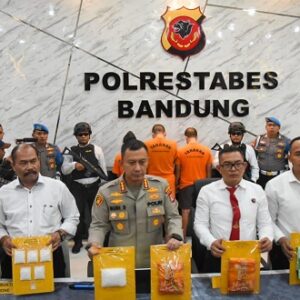 Polisi Tangkap Pasutri di Bandung Lantaran Kendalikan Peredaran Sabu