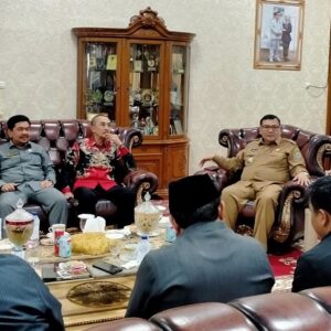 Jalin silaturrahmi, Bupati Sarolangun Coffee Morning bersama pimpinan dan anggota DPRD
