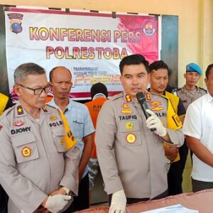 Waduh!! Satu orang Oknum Anggota Polres Toba beserta Bandar Sabu berhasil di Tangkap Sat Narkoba Polres Toba