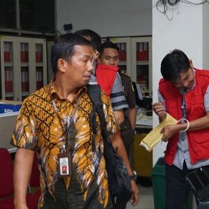 Kejati Sumut Tahan 3 Tersangka Korupsi Jalan Silangit-Muara