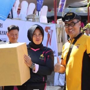 Dalam Rangka Hari Bhayangkara ke 77 Kapolres Sukabumi Adakan Baksos Bagi Purnawiran, warakawuri, Masyarakat Setempat