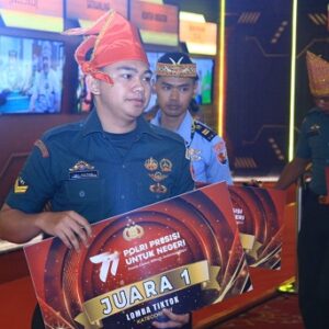 Prajurit TNI AD Raih Penghargaan Lomba Konten Kreatif HUT Bhayangkara ke-77
