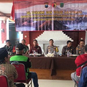 Kapolres Pasuruan Gelar Silaturahmi dan Dialog Kamtibmas di Kecamatan Tosari
