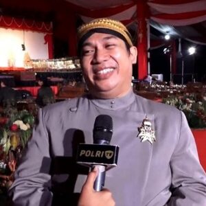 ‘Banjir’ Apresiasi Warga ke Kapolri yang Komitmen Lestarikan Budaya Indonesia Lewat Wayang Kulit