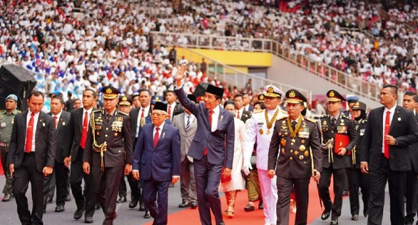 https://mitrapol.com/wp-content/uploads/2023/07/Presiden-Wapres-Kapolri-HUT-Bhayangkara.jpg