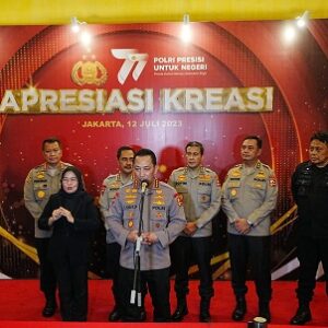 Polisi Jadi Pahlawan di Dongeng Buatan Anak, Kapolri: Tanamkan dan Jadikan Semangat Jadi Lebih Baik