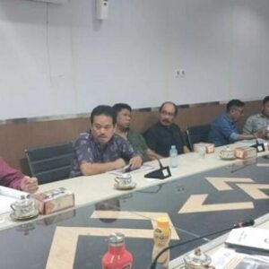 Komisi B DPRD Makassar Desak Pemkot Copot Dirut PD Pasar Makassar Raya