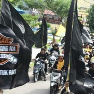Dikawal LAM, Ketua Golkar Makassar Daftarkan Bacaleg ke KPU