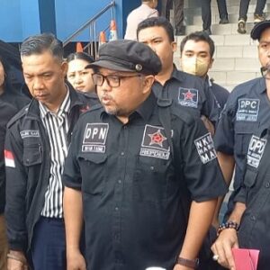 Organisasi sayap dari Partai PDIP Laporkan Rocky Gerung ke Polda Metro Jaya