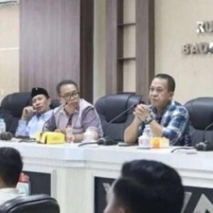 Duduk bareng, Ketua DPRD Kota Makassar RDP bersama warga Villa Mutiara bahas PDAM