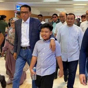 Mantan Gubernur Sulsel kembali ke Makassar usai dinyatakan bebas setelah dapat remisi HUT ke 78 RI