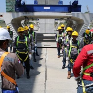 Tingkatkan Kualitas Tenaga Kerja Konstruksi, Kementerian PUPR Selenggarakan Pelatihan Operator Launching Girder