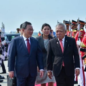 Usai Pertemuan KTT ASEAN-China, Menteri Basuki Lepas Kepulangan Perdana Menteri Li Qiang