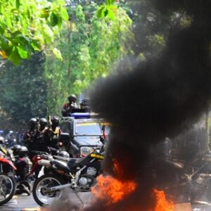 Polres Sukabumi bersama Brimob Batalyon B Pelopor gelar simulasi Sistem Pengamanan Dalam Kota
