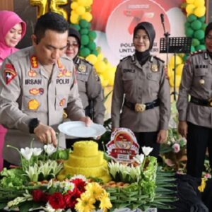 Polresta Deli Serdang gelar syukuran Hari Jadi Polisi Wanita Republik Indonesia ke-75 Tahun 2023