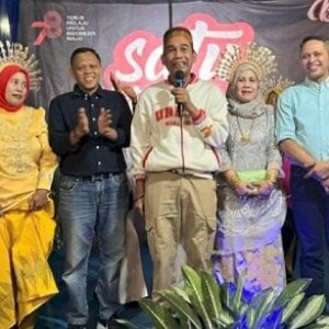 Disambut Ratusan Warga, Ketua DPRD Kota Makassar Hadiri Puncak Pesta Rakyat