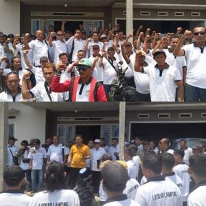 Ratusan Anggota Laskar Lampung jaga rumah yang akan di Eksekusi oleh PN Kalianda