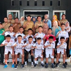 Wakili Provinsi Sultra, Wabup Butur lepas Elang Buton