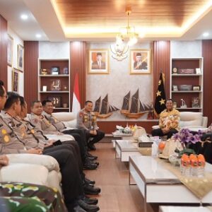 Pj Gubernur Sulawesi Selatan Jalin Sinergitas TNI/Polri Hadapi Pemilu Mendatang