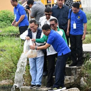 Rawat Ekosistem Danau Toba, Umat Katolik tabur benih Ikan Mas