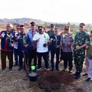 Budidaya Pisang di Lahan 1 Juta Hektare, Pj Gubernur Sulsel Undang Swasta Berinvestasi