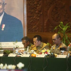 Kapolda Sumsel hadiri Rakorsus Peningkatan Upaya Penanggulangan Karhutla
