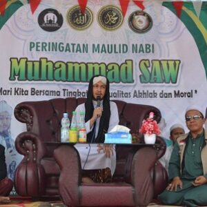 Maulidan di kampung Pamatang Desa Bulagor datangkan Habib Reza