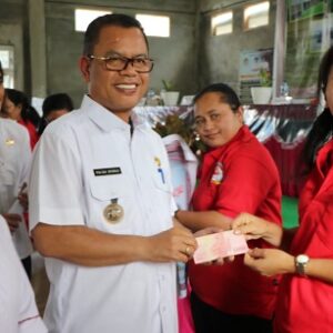 Poltak Sitorus : Kader Keluarga Berencana Ujung Tombak Suksesnya Program KB dan Penurunan Stunting di Toba.