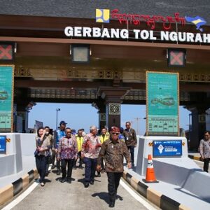Tinjau Simulasi Penerapan Teknologi MLFF di Jalan Tol Bali-Mandara, Menteri Basuki: Terobosan Transportasi Manfaatkan Teknologi