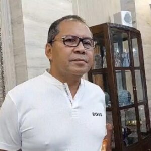 Danny Pomanto Dituding Halangi Jalan Sehat Gibran, Camat Makassar Tegaskan Tidak Ada Intruksi RT/RW Dilarang Bagi-Bagi Kupon