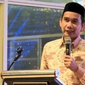 Ketua DPRD Kota Makassar Rudianto Lallo: Kesejahteraan Guru Harus Diperhatikan