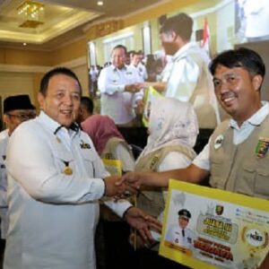 Gubernur Lampung Berikan Anugerah KPB Award Tahun 2023 kepada Seluruh Stakeholder