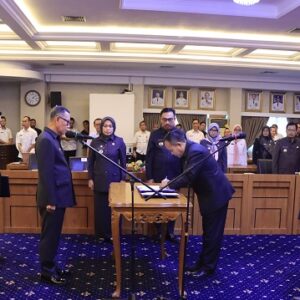 Gubernur Lampung Lantik dan Ambil Sumpah Jabatan Pejabat Pimpinan Tinggi Pratama 