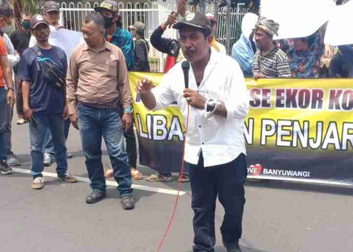 Aksi Demo di Pemkab Banyuwangi, Ammblas Minta Kapolresta Usut Biang Informasi Ada fee Proyek 40 Persen