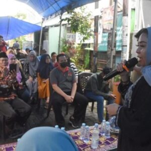 Dewan DPRD Kota Makassar Nunung Dasniar Soroti Kenaikan Retribusi Sampah di Dapilnya Saat Reses