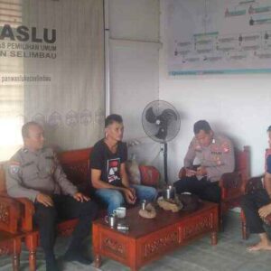Ciptakan Kamtibmas yang Kondusif, Aipda Rychi Rutin Sambangi Warga Desa Gudang Hulu