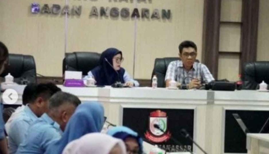 Pembahasan Ranperda Perumda Pasar oleh Komisi B DPRD Kota Makassar